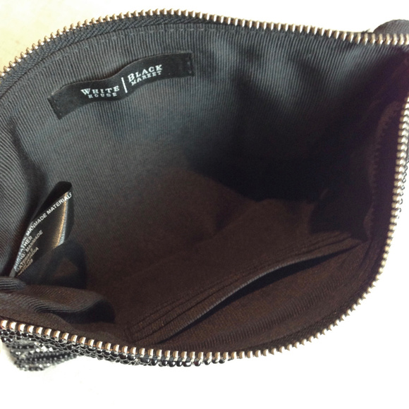 NWOT WHITE BLACK Solid Bead Rhinestone Wristlet - Picture 5 of 5